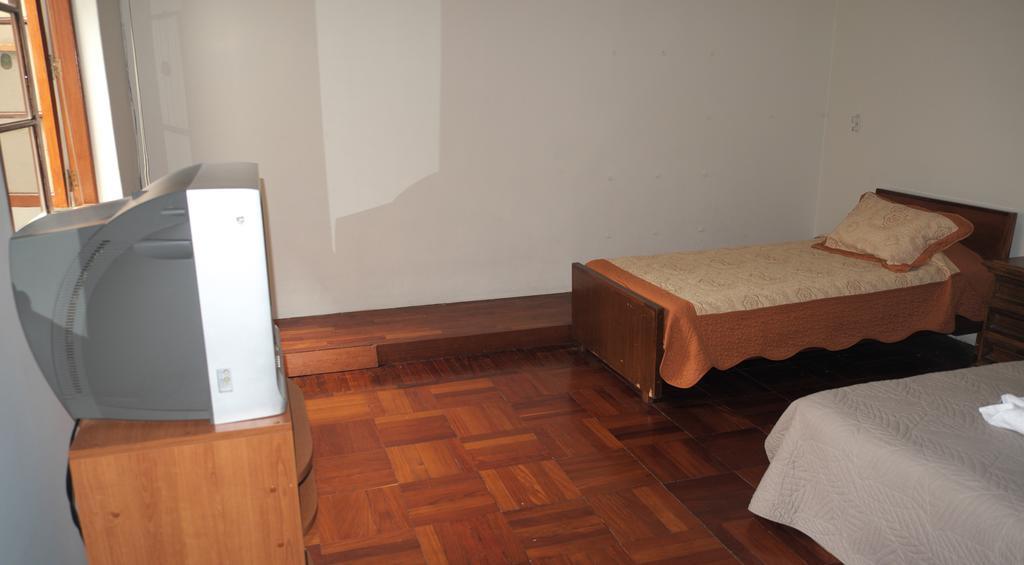 Inkawasi Miraflores Hostel Lima Rum bild