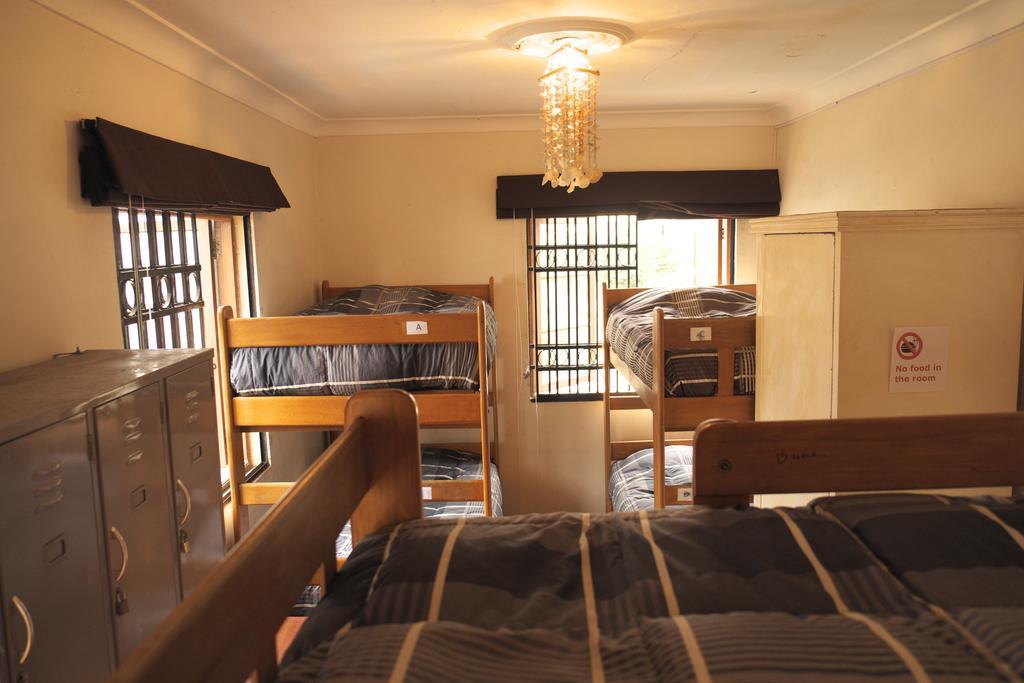 Inkawasi Miraflores Hostel Lima Rum bild