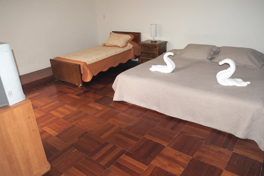 Inkawasi Miraflores Hostel Lima Rum bild