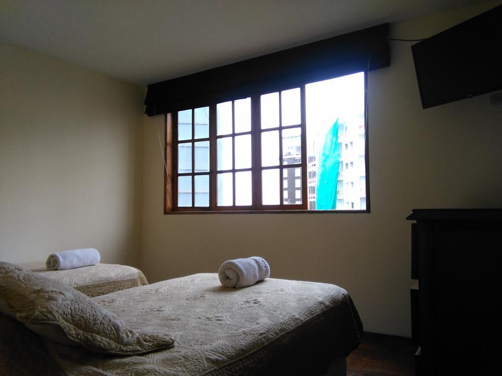 Inkawasi Miraflores Hostel Lima Rum bild